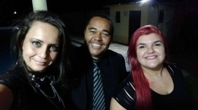 WhatsApp Image 2018 04 30 at 12.53.51 1 800x445 - Bastidores - Casamento Tony e Marília