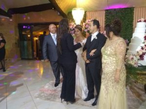 WhatsApp Image 2018 05 14 at 18.33.59 1 300x225 - Bastidores - Casamento Luis Ricardo e Jéssica