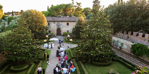 Castello Di Oliveto - Destination Wedding é mais Barato que Festão.