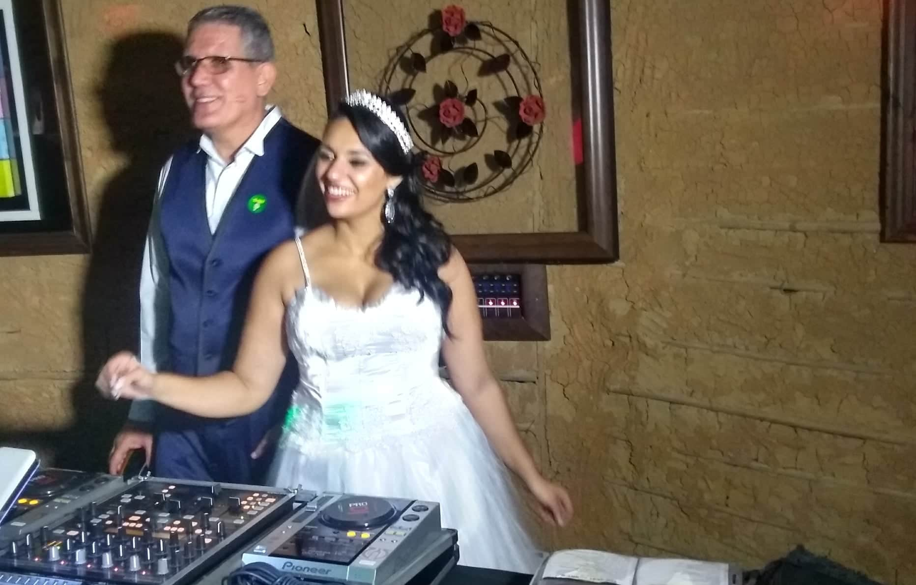 51289046 2177049632355101 3694597646170718208 n 1 - Casamento de Alexande e Juliana