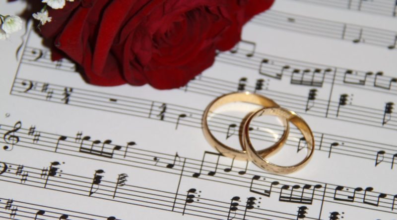 MUSICA E CASAMENTO 800x445 - 5 Dicas - Como escolher as músicas para meu casamento? #duvidasdenoiva