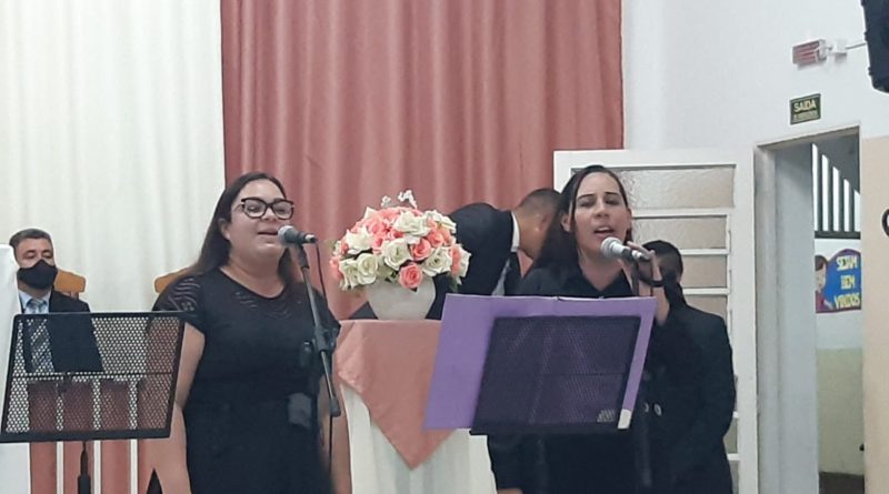 133099810 551038849133828 8885317387252141368 n 2 800x445 - Formatura do Curso de Canto e Interpretação - Ministério de Louvor