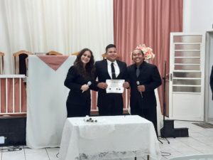 133110528 2527384177386406 5986989709181855710 n 300x225 - Formatura do Curso de Canto e Interpretação - Ministério de Louvor